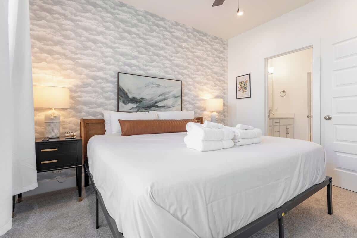 2 Schlafzimmer, Schreibtisch, Bügeleisen/Bügelbrett, kostenloses WLAN