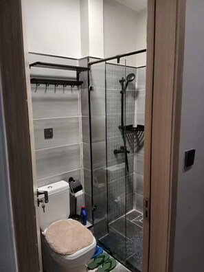 Towels, soap, toilet paper