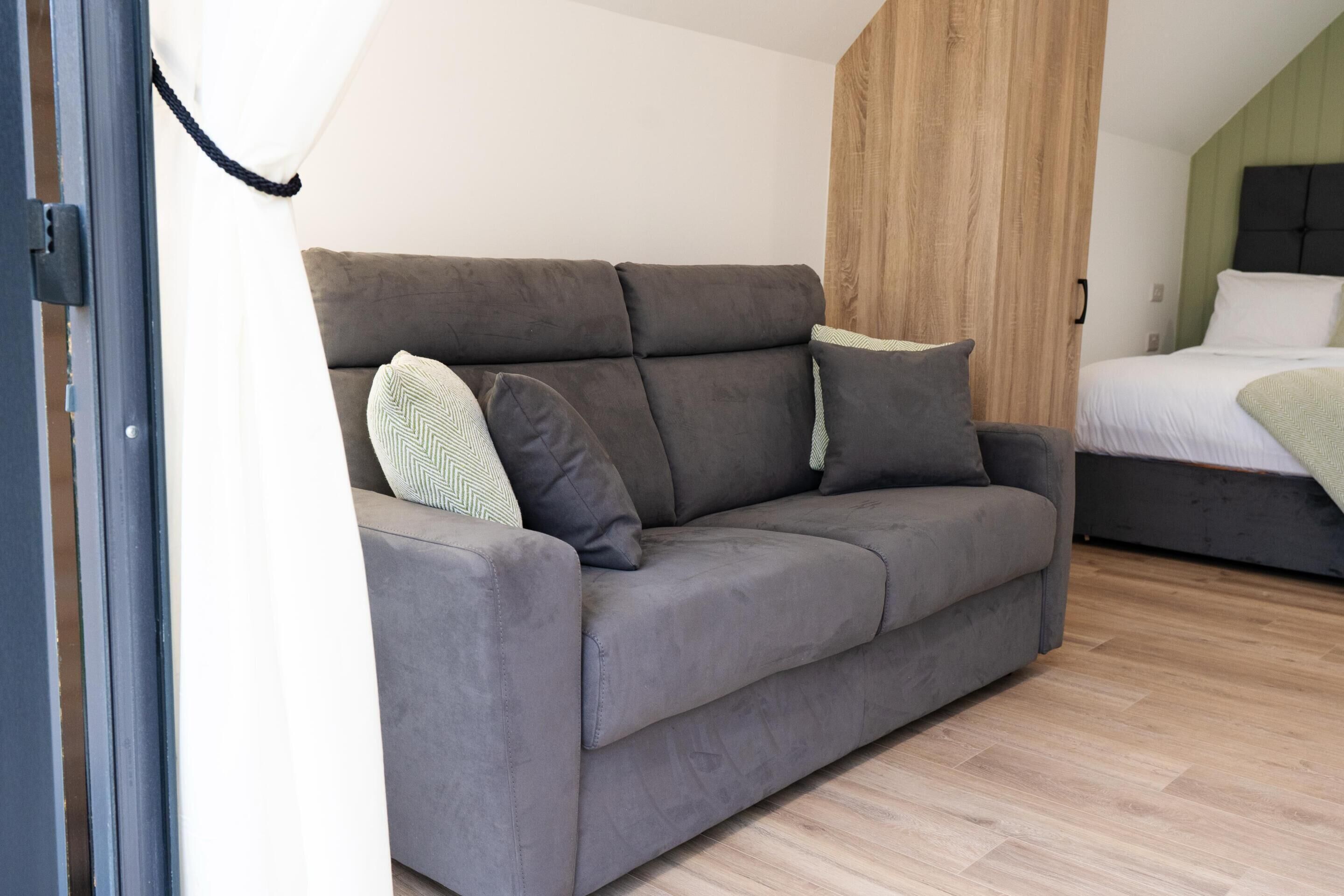 Cabin-luxury-ensuite-cabin 8 - Newry
