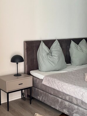 1 Schlafzimmer, Bügeleisen/Bügelbrett, WLAN, Bettwäsche