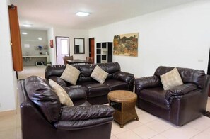 Living area - Two Fifty Nine Resort 259 รีสอร์ต (Tambon Bang Phra)