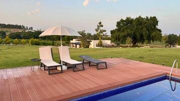 AuĂenpool (je nach Saison geöffnet)