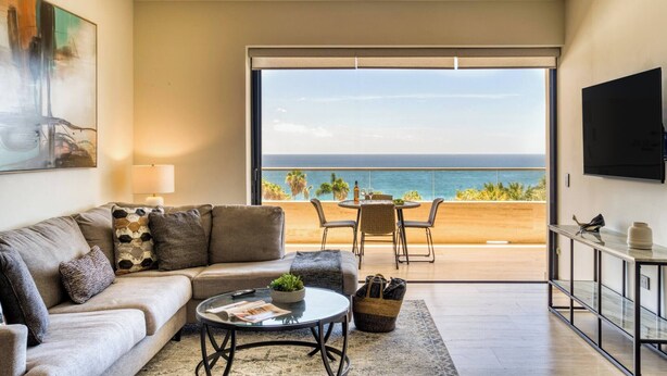 Living area - Apt #9, #10, #11, #12 gpo 20 pax (Cabo San Lucas)