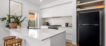 3BR Light-filled Retreat, Mt Duneed