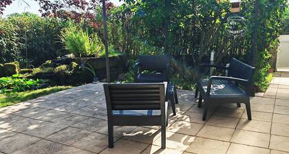 Gîte du Chaudron, large house in the Morvan, Burgundy, 2h30 from Paris and Lyon