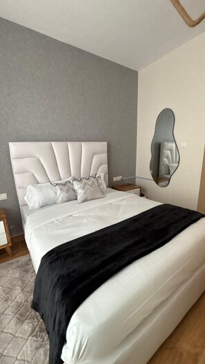 1 habitación, tabla de planchar con plancha y wifi 