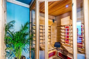 House, 2 Bedrooms, Pets allowed | Bathroom