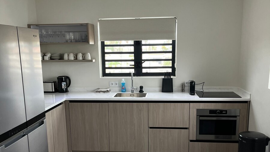 Apartment Serena, Mambo Beach