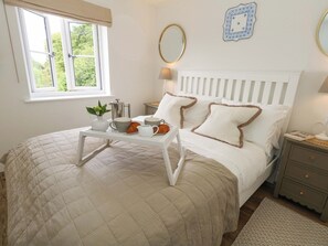 3 Schlafzimmer, individuell dekoriert, individuell eingerichtet