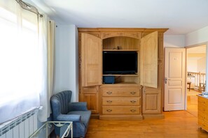 Fernseher