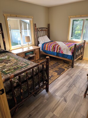 3 Schlafzimmer, Bügeleisen/Bügelbrett, Bettwäsche