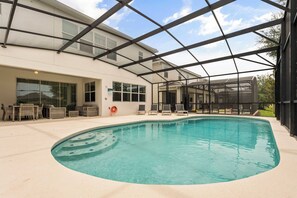 Beheizter Pool