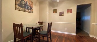 'Emmett' Just off I-75! 2 full bedrooms!