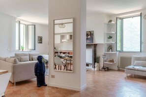 Apartment, Patio, Lake View | Iron/ironing board, cots/infant beds, free WiFi, bed sheets - Silken Escape - Pool and Lake View (Nesso)