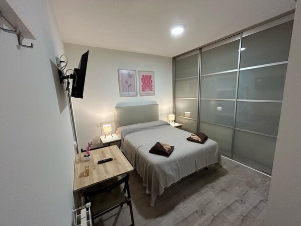 Comfort Double Room, Private Bathroom