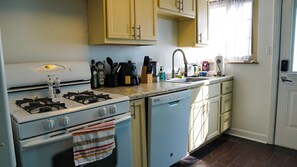 Microwave, oven, stovetop, dishwasher