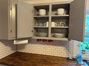 Interior - The Gathering House: Your spot for retreats, reconnection, and Wildcat weekends (Manhattan)