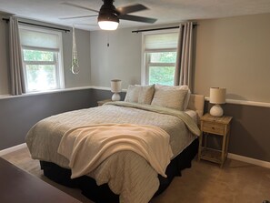 2 bedrooms, iron/ironing board, travel crib, free WiFi