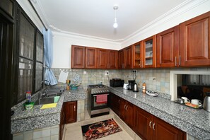 Mikrowelle, Ofen, Herdplatte