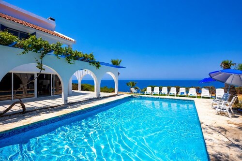 Panorama Villa - Four Bedroom Villa, Sleeps 10