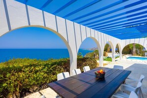 Outdoor dining - Panorama Villa - Four Bedroom Villa, Sleeps 10 (Pomos)