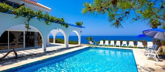 Panorama Villa - Four Bedroom Villa, Sleeps 10