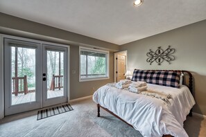 3 bedrooms, WiFi, bed sheets