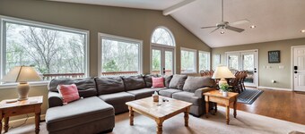 Hurricane Hideaway at Center Hill Lake