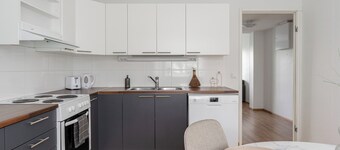 1BR Downtown Apartment with Balcony