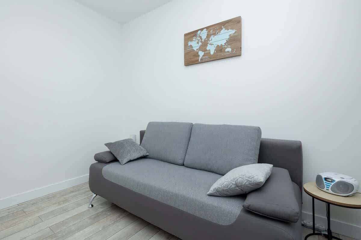 TV, offices