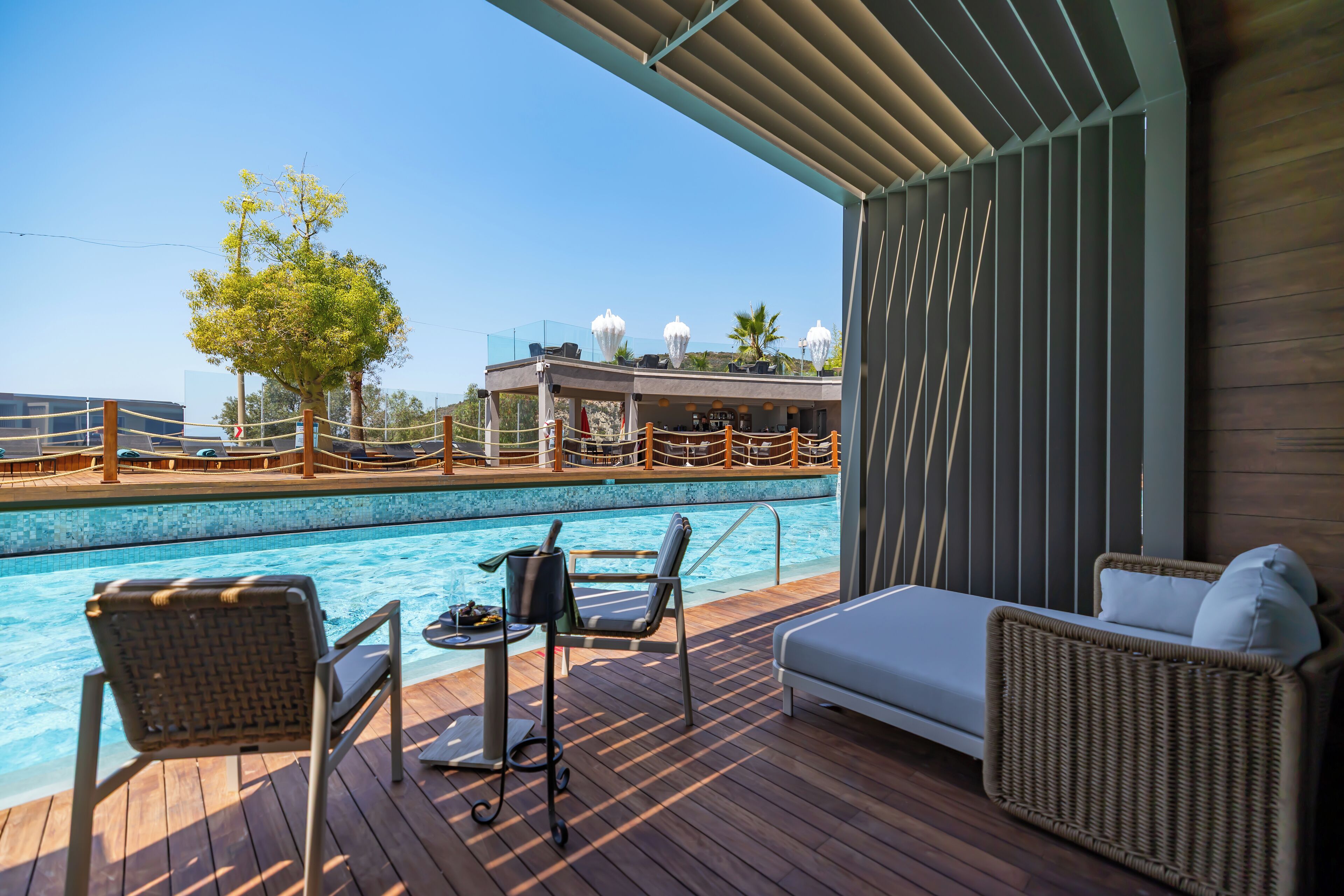 Pool Connect Room | 테라스/파티오