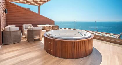 Qlusive Hotel