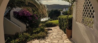 Yanna & Peri Aegean Breeze Retreat