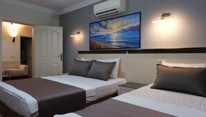 Classic Suite, Balcony, Garden View | Minibar, desk, laptop workspace, soundproofing - Azak Blue Otel (Alanya)