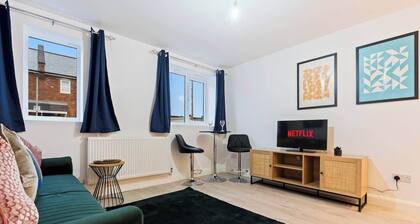 Ruby’s Retreat-4 Bed- Contractor Disc- WiFi