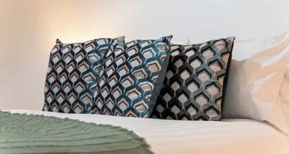 Ruby’s Retreat-4 Bed- Contractor Disc- WiFi