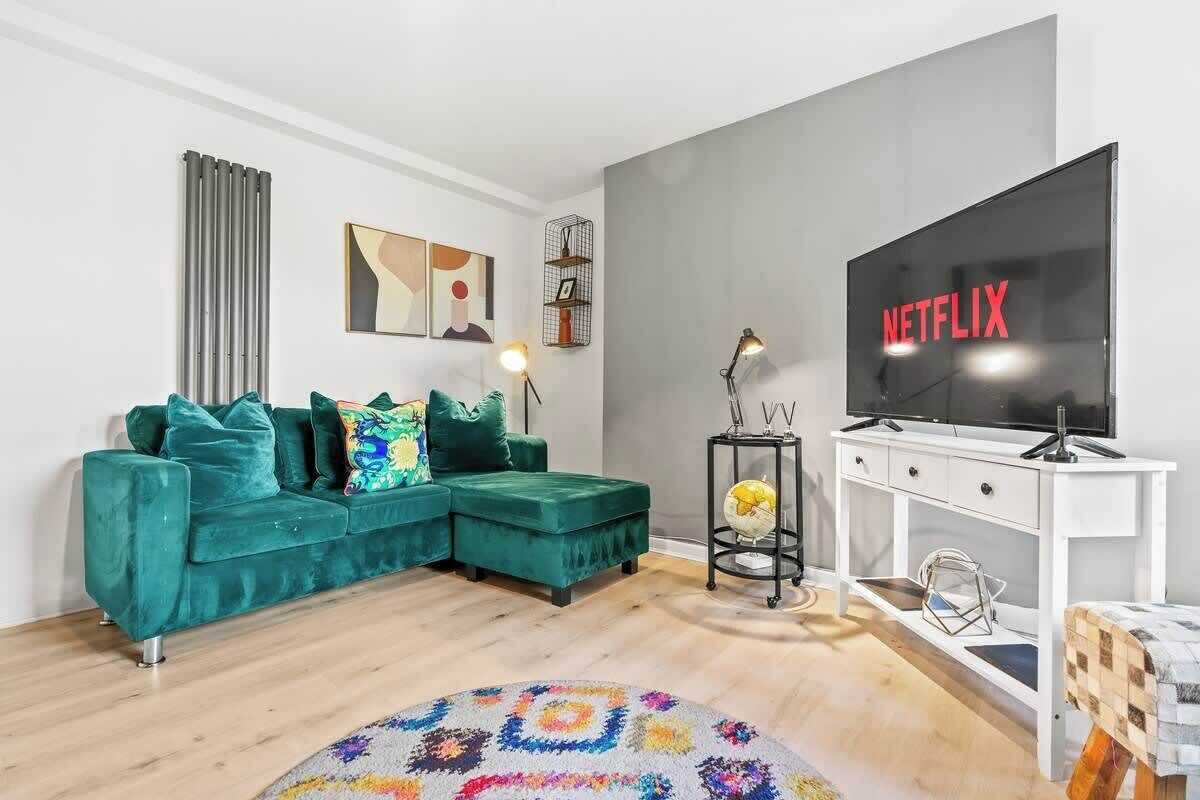 TV