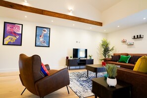TV, offices