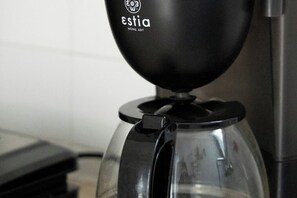 Kaffee und/oder Kaffeemaschine