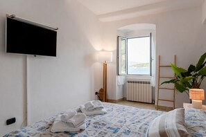 1 Schlafzimmer, Bügeleisen/Bügelbrett