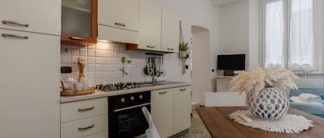 Fridge, toaster, ice maker
