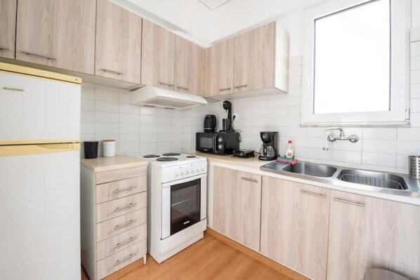Oven, stovetop