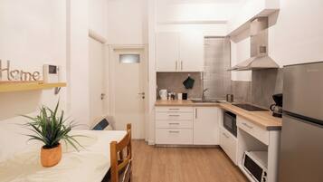 Horno y placa de cocina