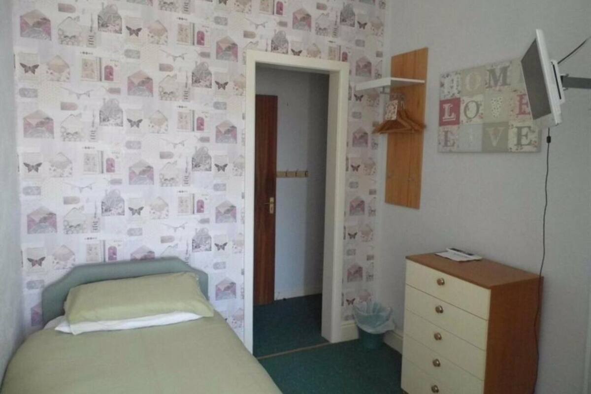 Economy Single Room, Non Smoking | Iron/ironing board, free WiFi