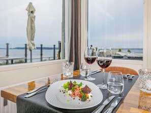 Apartment | Water view