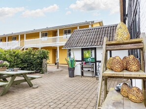 Apartemen | Tempat makan outdoor