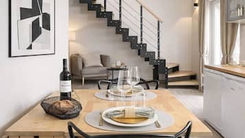 Appartement Duplex Deluxe, vue ville | Salle Ă manger