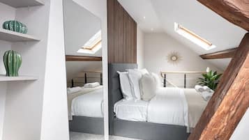 Appartement Duplex Deluxe, vue ville | Vue de la chambre