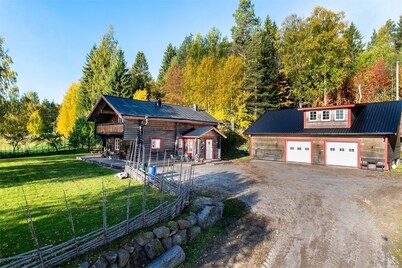 Luxury log cabin (hot tub, wood stove, nature & northern lights) - Gränsfors 354