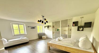 Großzügiges Allgäu Loft | Maisonette Style